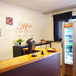 Music Milan